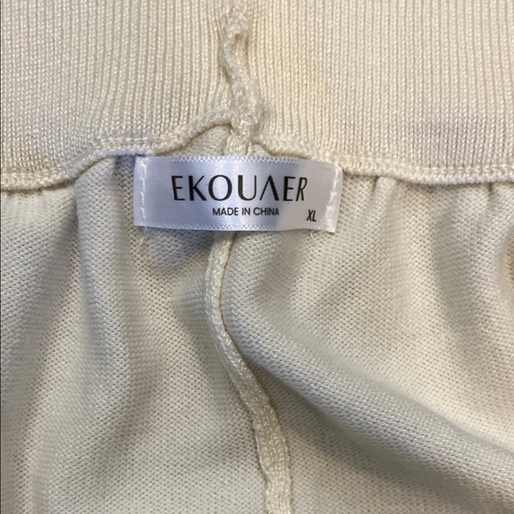 Luxurious Ekouaer Cream Women's Pajama Pants Size XL - Picture 6 of 7